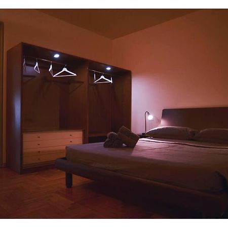 Urban House - Elegant Apartment Brera Milan Center Eksteriør bilde